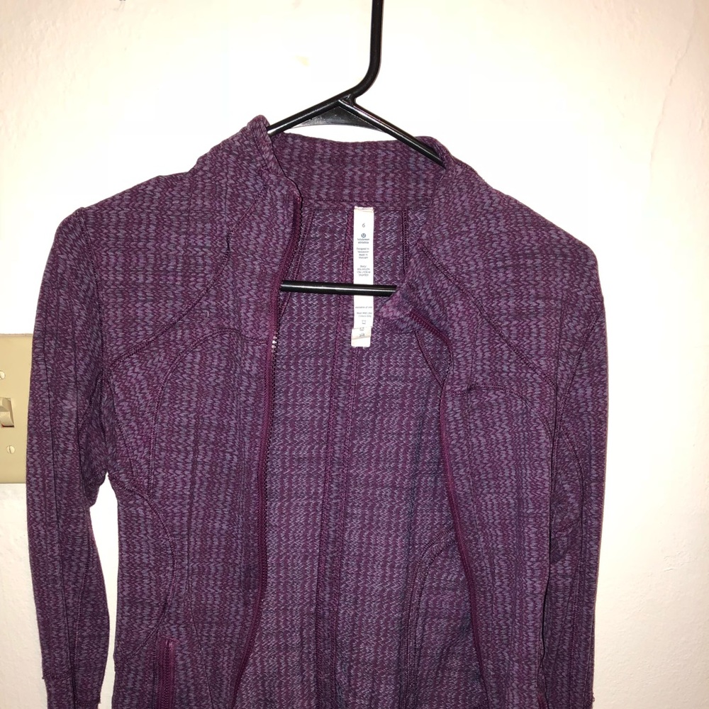 Lulú Lemon Zip Up